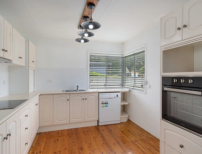 38 Blenheim Avenue, Berkeley Vale, NSW 2261, 2部屋, 1バスルーム, House