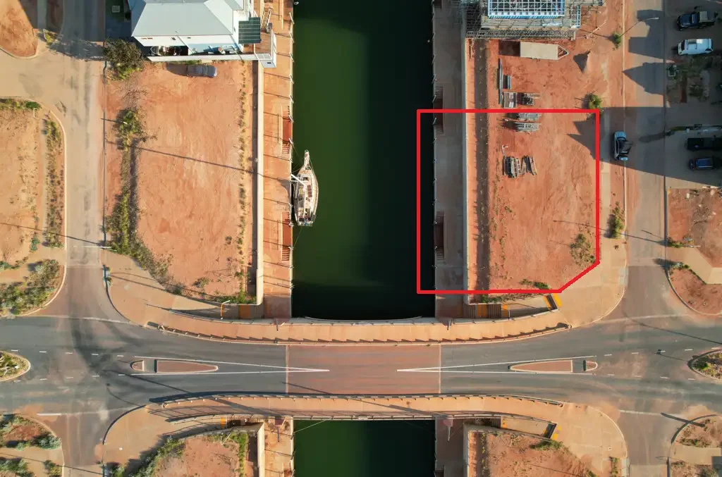 Exmouth Canal Front Land with Mixed Use Potential