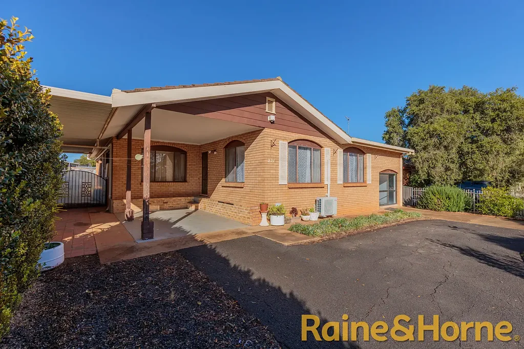 Dubbo 4 Bedroom Endless Potential & Exceptional Value