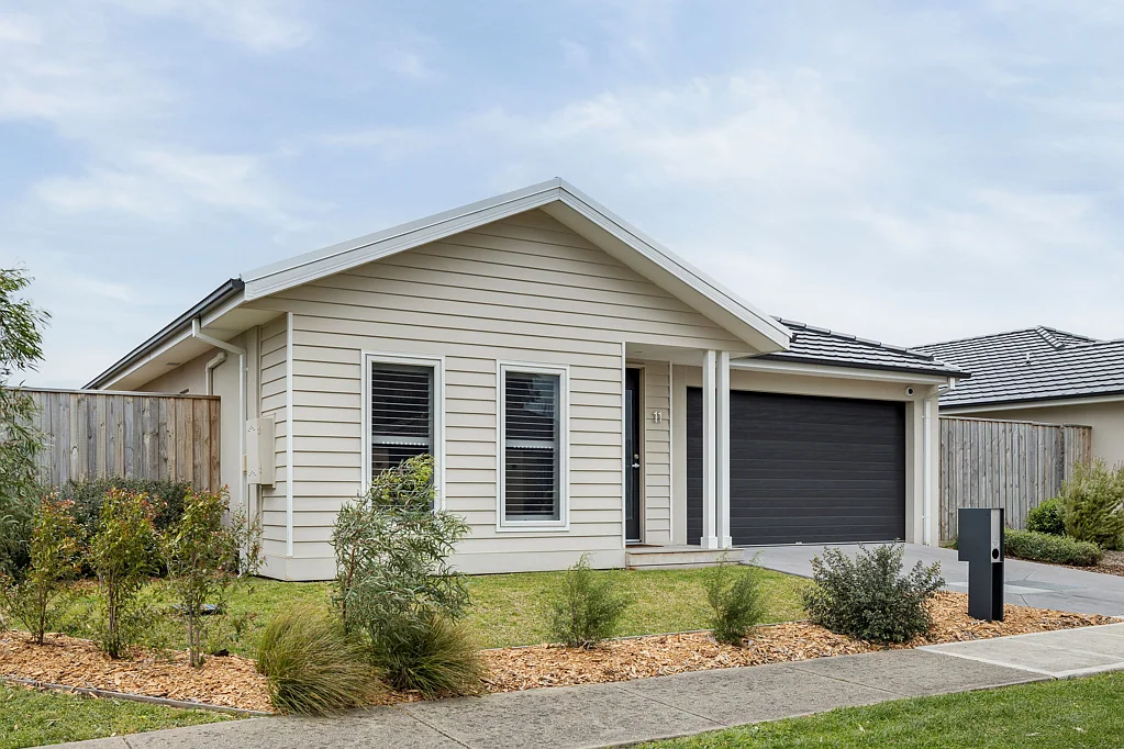 11 Rosemary Drive, Hastings, VIC 3915