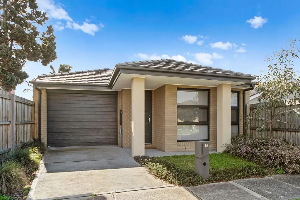 Spacious Family Living in a Prime Carrum Downs Location
