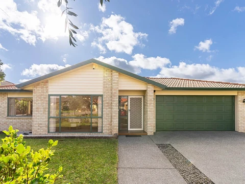East Tamaki 4部屋 Brick & Tile Perfection – All on One Level