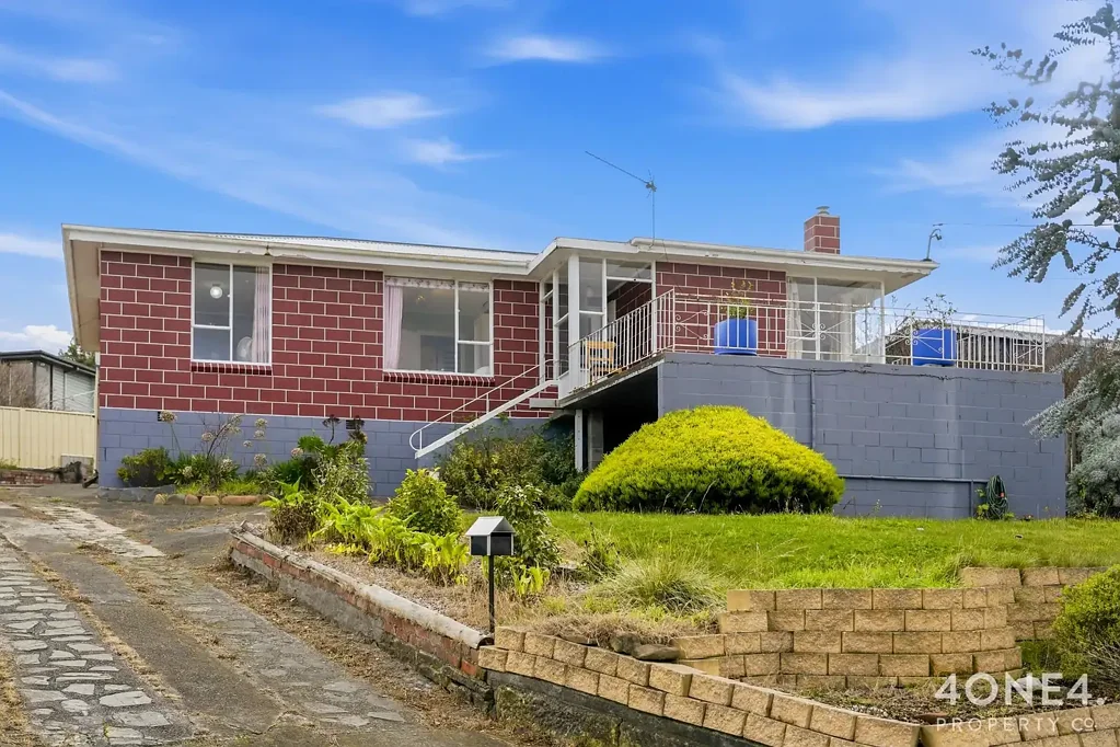 Chigwell 3બેડરૂમ Charming Chigwell Gem with Scenic Views