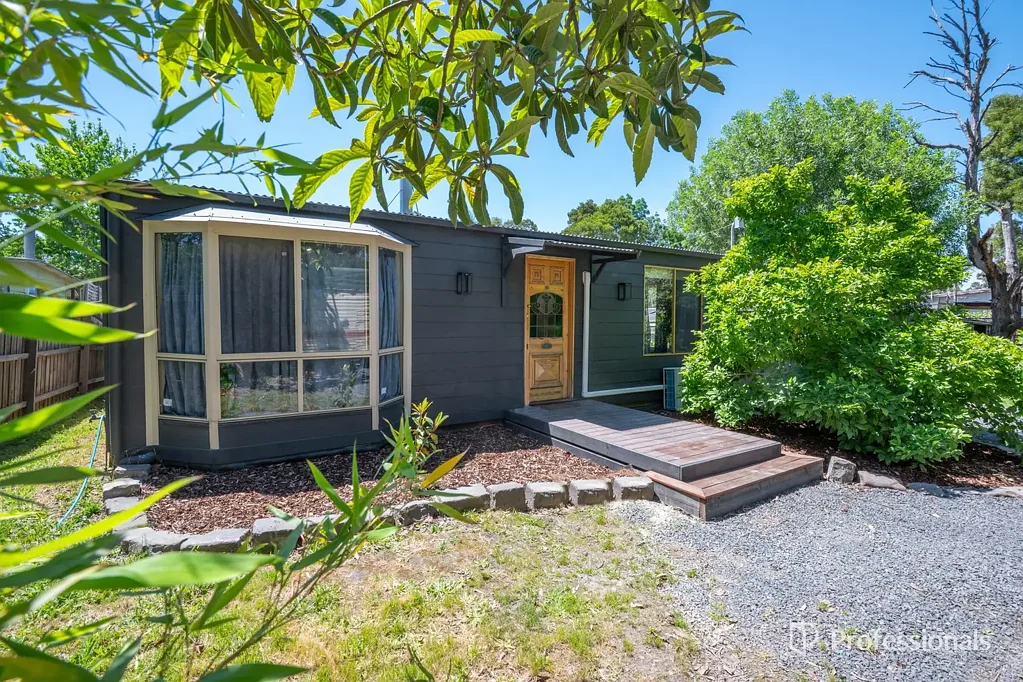 13 Timberline Road, Launching Place, VIC 3139