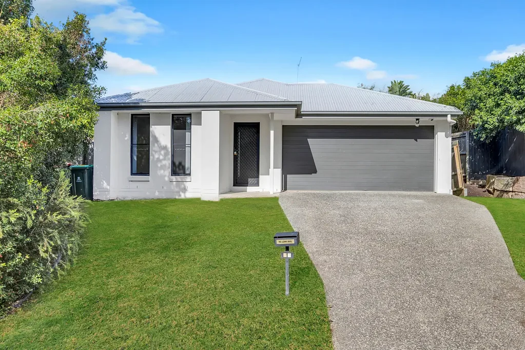 Spacious Family Home with Multiple Living Areas