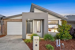 7 Aaron Street, Armstrong Creek