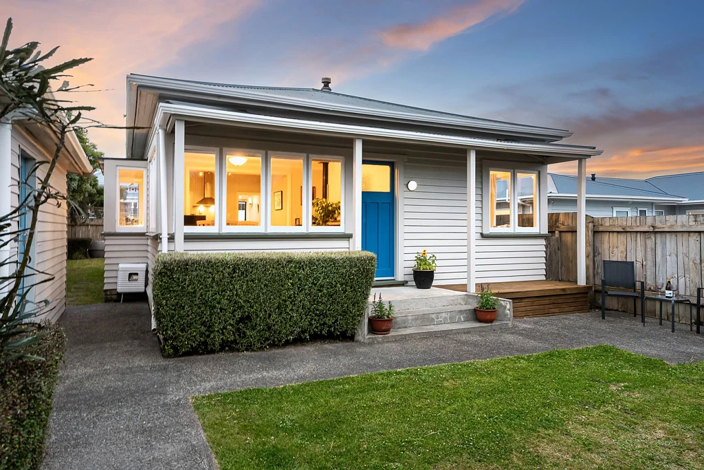 19 Main Road, Titahi Bay, Porirua, Wellington