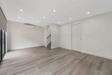 1/30 Holloway Street, Ormond, VIC 3204, 4房, 2浴, Townhouse