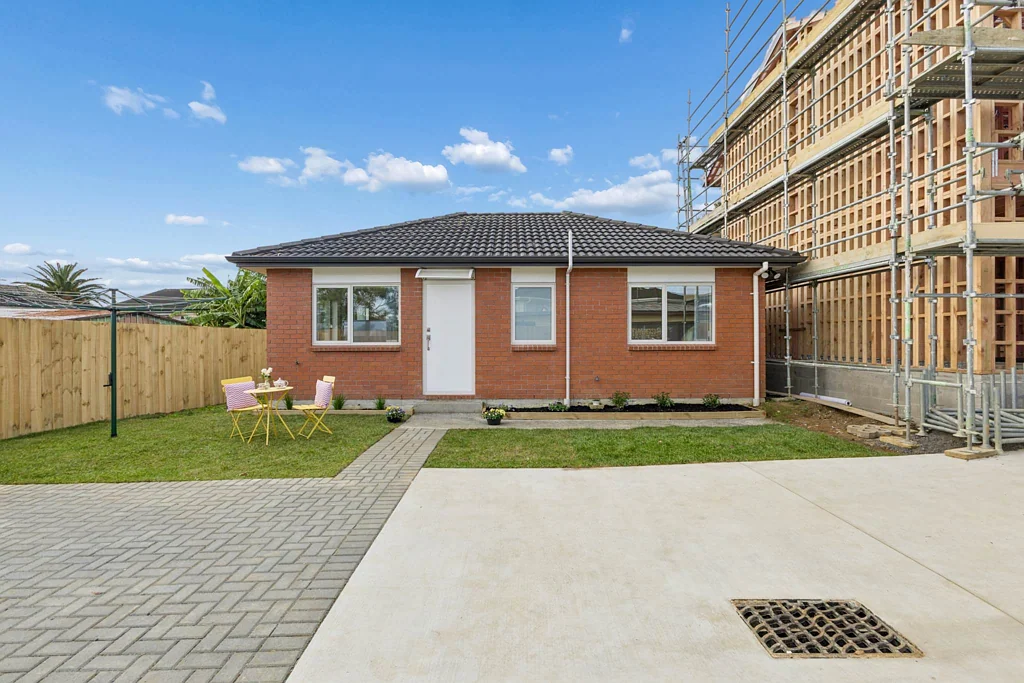 Otara 2Kwarto Solid, Sunny and Seriously low maintenance
