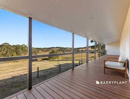 74 Beaconsfield-Emerald Road, Beaconsfield Upper, South East Melbourne, 5 Bedrooms, 3 Bathrooms, House