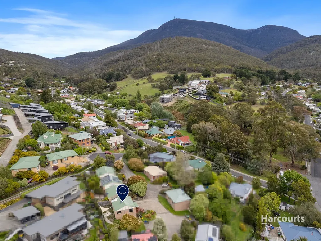 6/1-2 Allport Place, Lenah Valley, TAS 7008