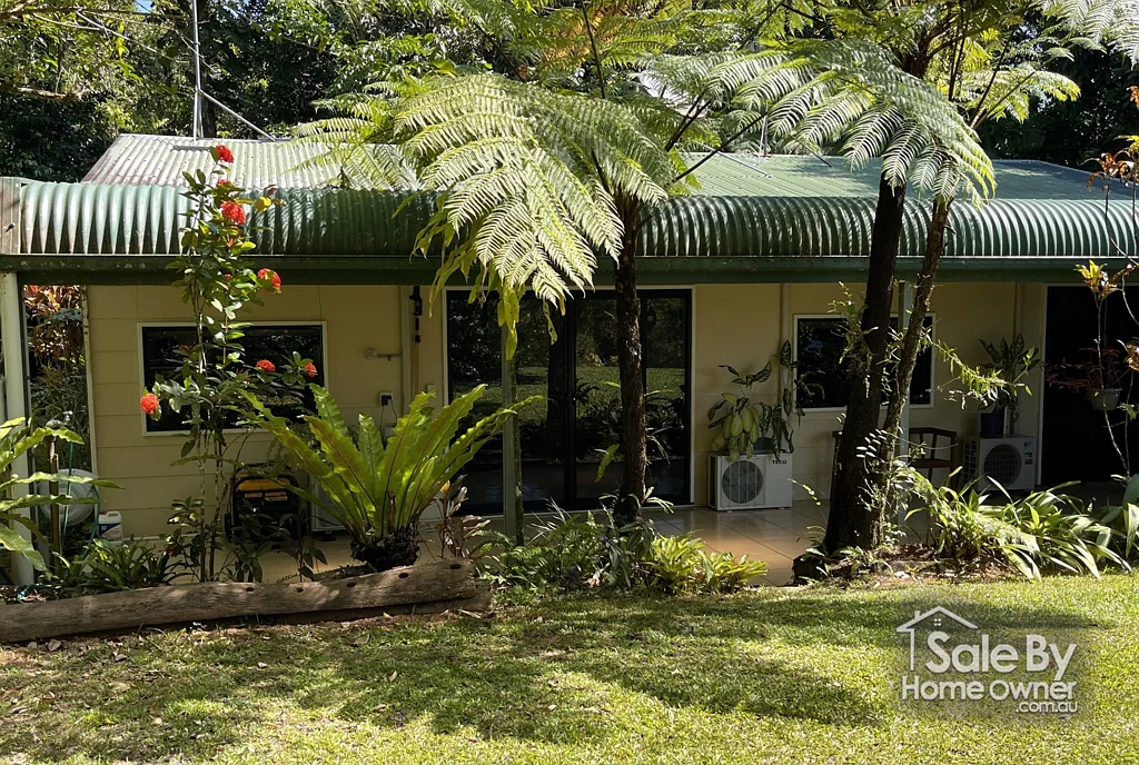 Bramston Beach  Bramston Beach 4-bedroom garden retreat in tropical paradise