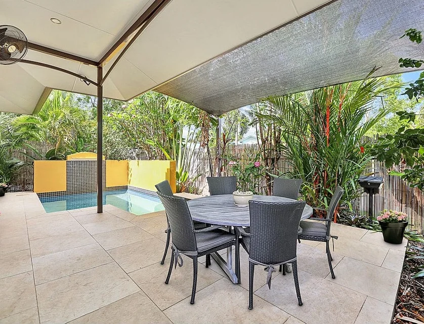 1/10 Sovereign Circuit, Coconut Grove, Darwin Suburbs, 3 rūma, 2 rūma horoi, Apartment