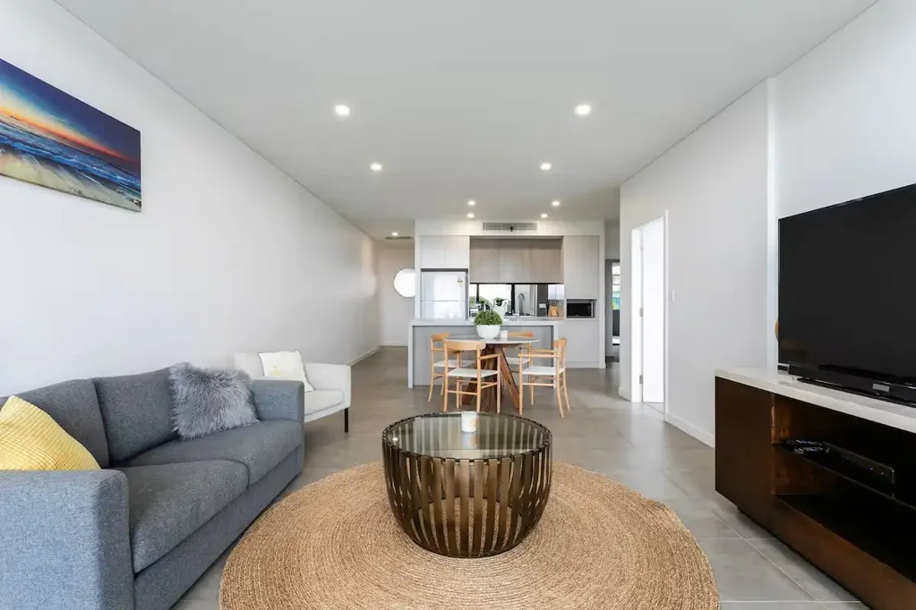 Fully Furnished Luxury Apartment with Stunning Views