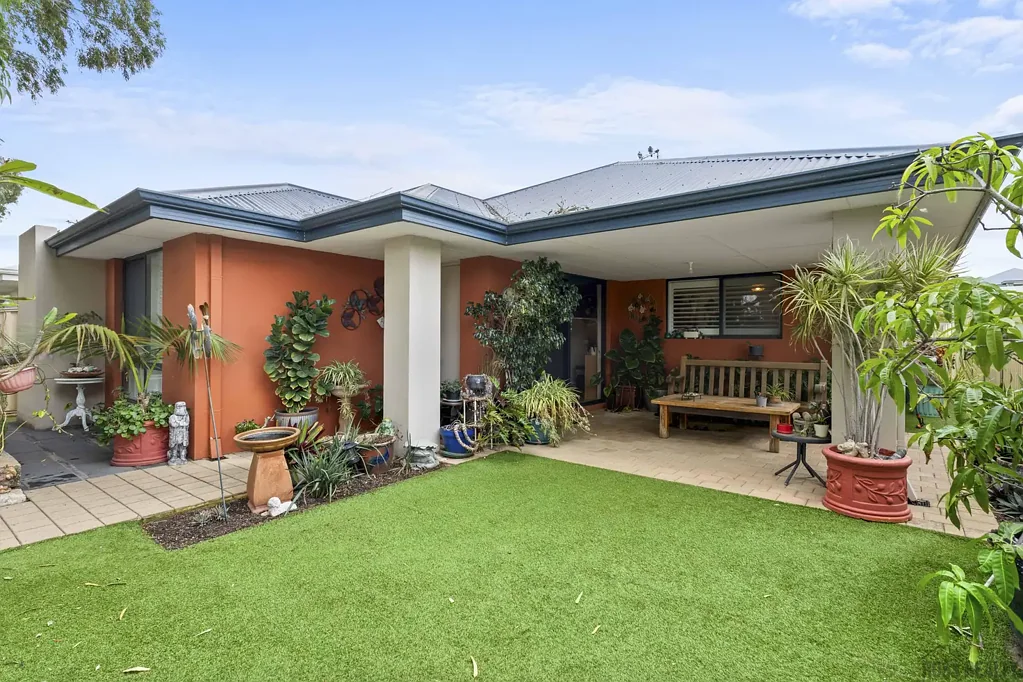 Singleton 4ਬੈੱਡਰੂਮ Coastal Convenience Meets Modern Living