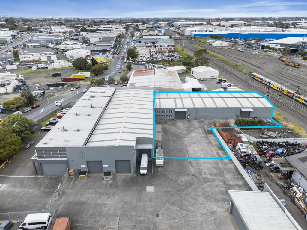 Otahuhu Rear Warehouse with Large Yard