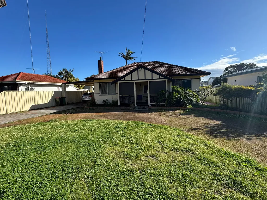 156 Forrest Avenue, Carey Park, WA 6230
