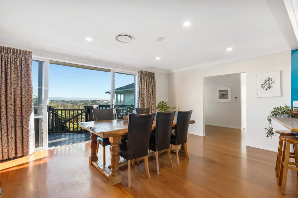 Mount Roskill 4 Bedroom Deadline of Sale 4pm 25 June