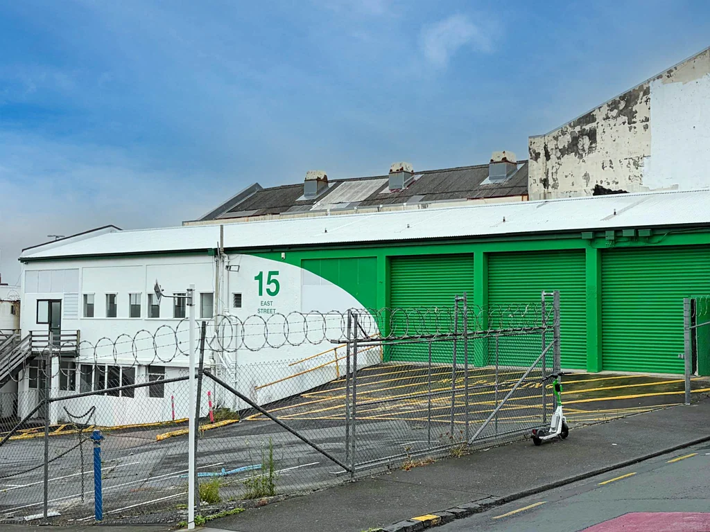 Auckland Central CITY FRINGE WAREHOUSE / SHOWROOM