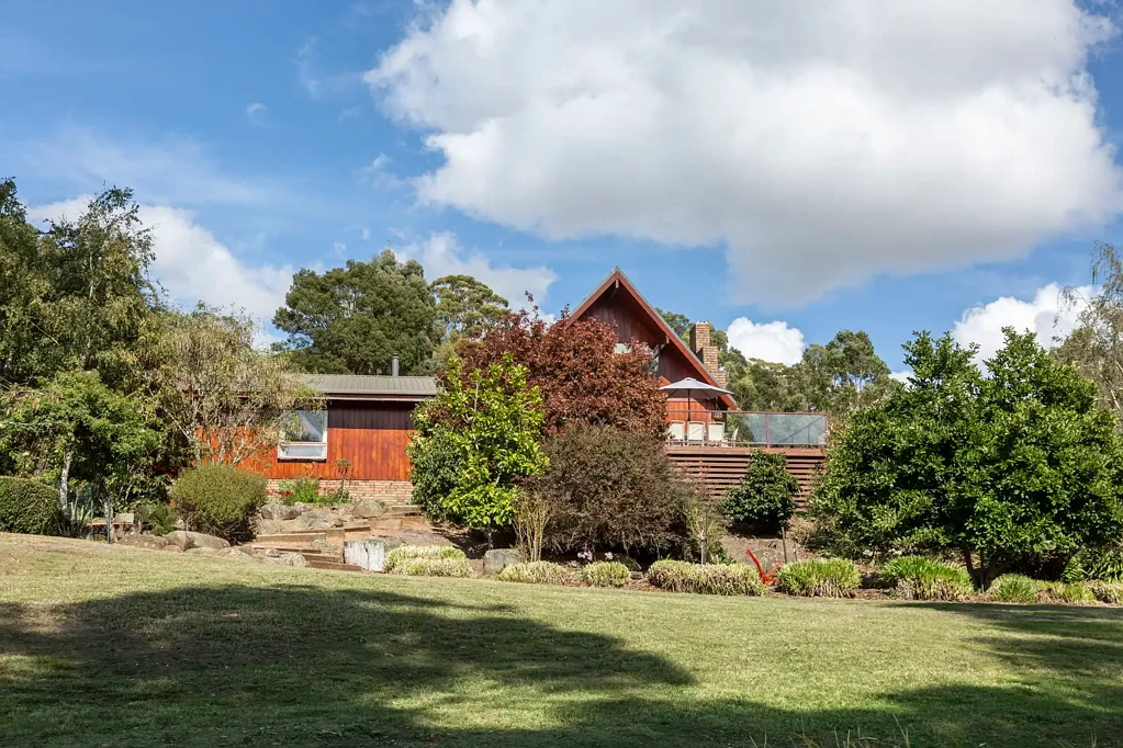 Riverside 5 Bedroom Canaan - Tranquil acreage retreat