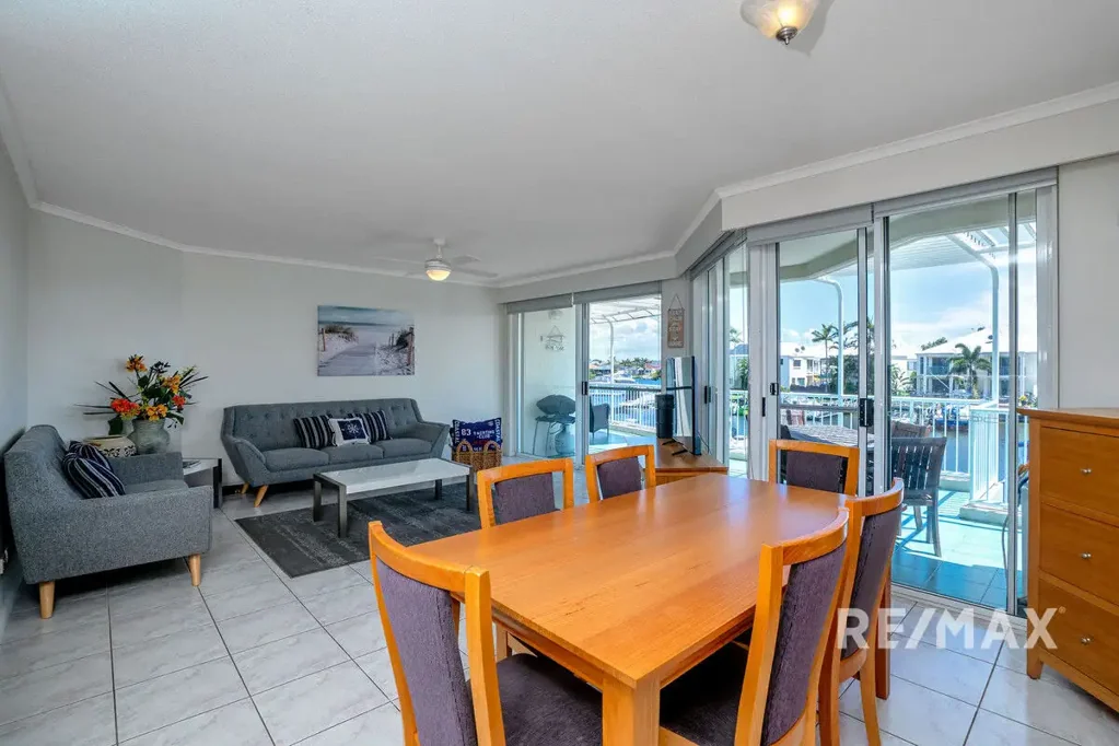 Relaxing Waterfront Apartment in Angler's Paradise!