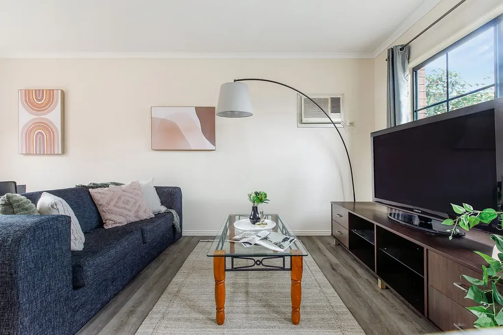 McKinnon 2BR | $1,000 UTILITIES AND FURNITURE INCLUDED | Wi-Fi, Back Yard + Free Parking