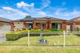 9 Creekbank View, Pakenham