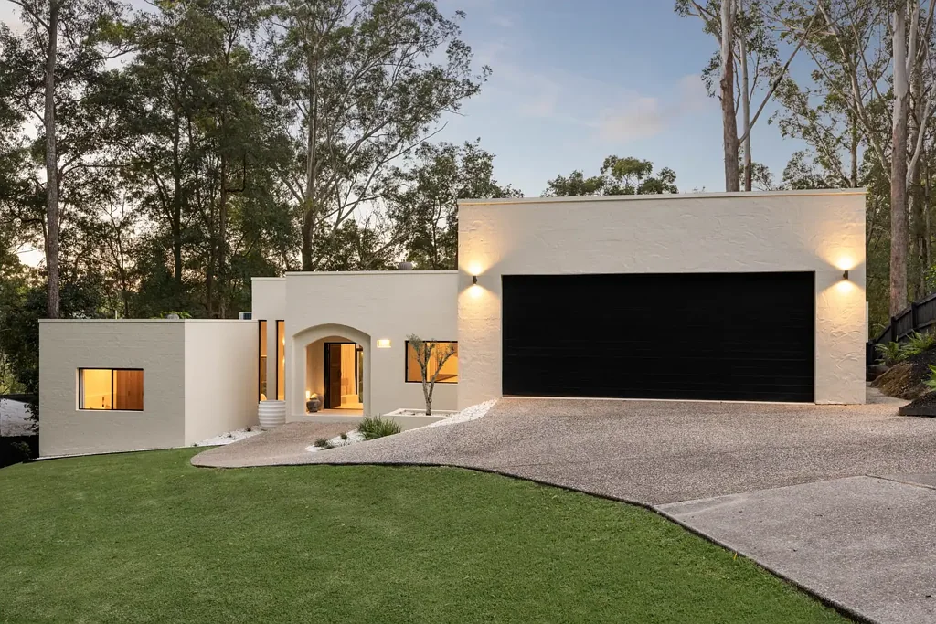 Buderim 4Zimmer A Home of Texture, Tone & Tranquillity