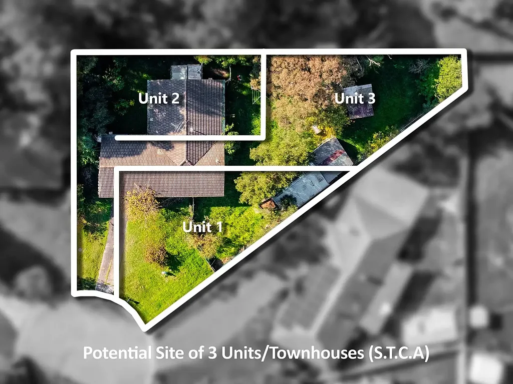 A Rare Opportunity for development on 888 SQM at Great location!!!!!