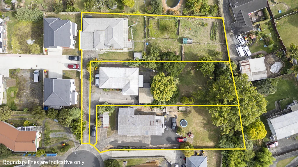 13, 15, 17 Hollinbrigg Place, Manurewa, Manukau City, Auckland