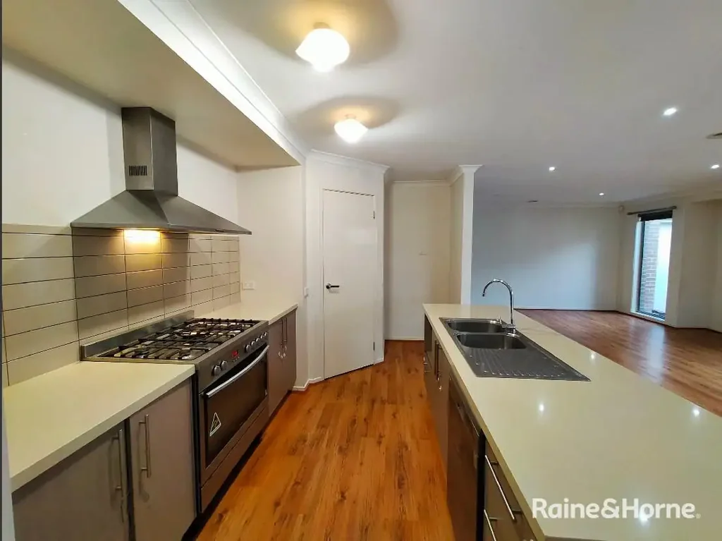 A Stunning Family Home - Step into Your Perfect Residence.