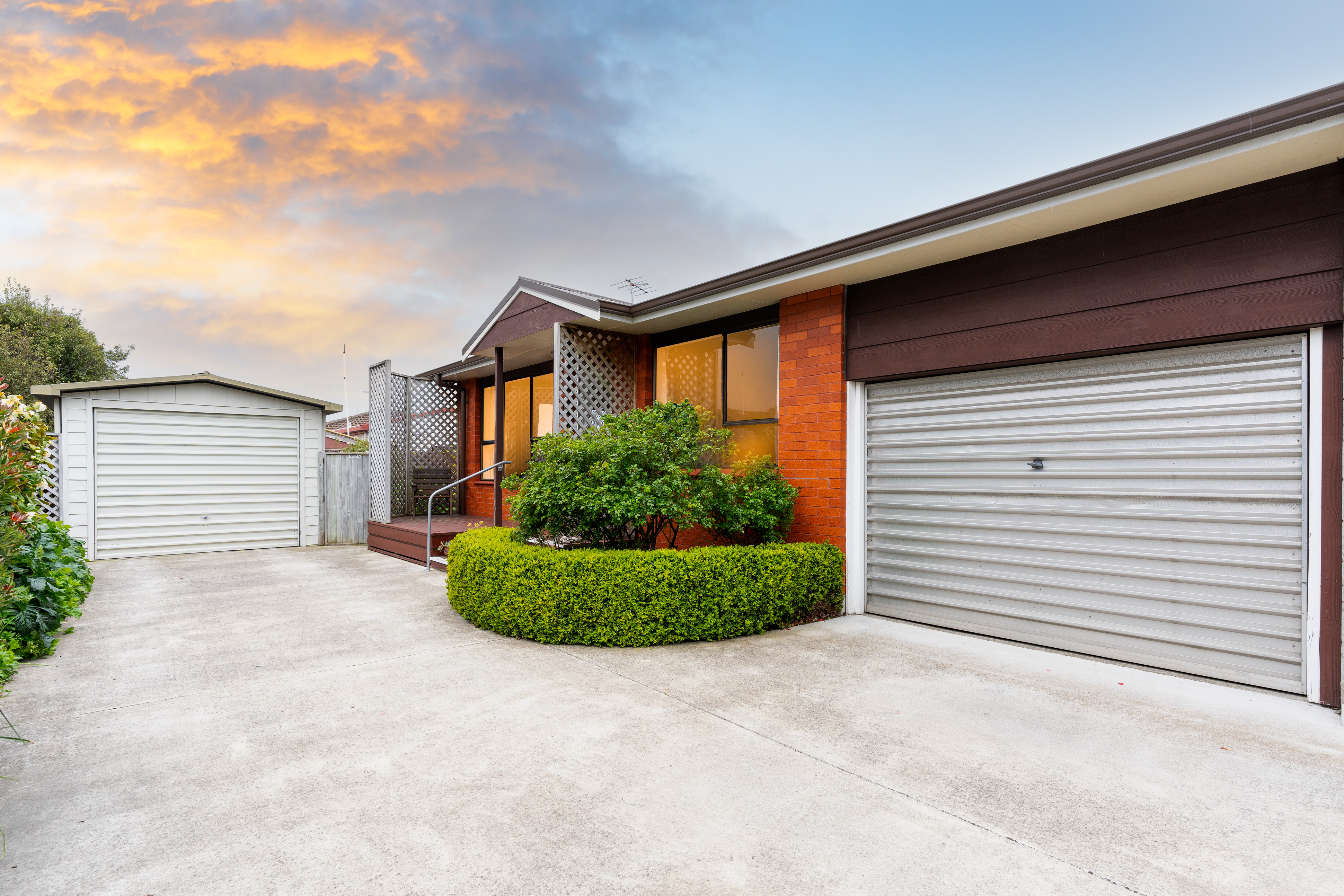 32b Laing Crescent, Heathcote Valley