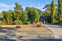 90 Wheatsheaf Road, Morphett Vale