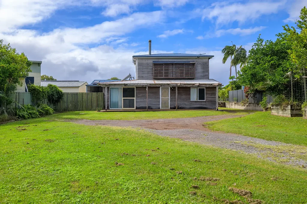 Tin Can Bay 2બેડરૂમ Exceptional Location, Generous Block, Unlimited Possibilities