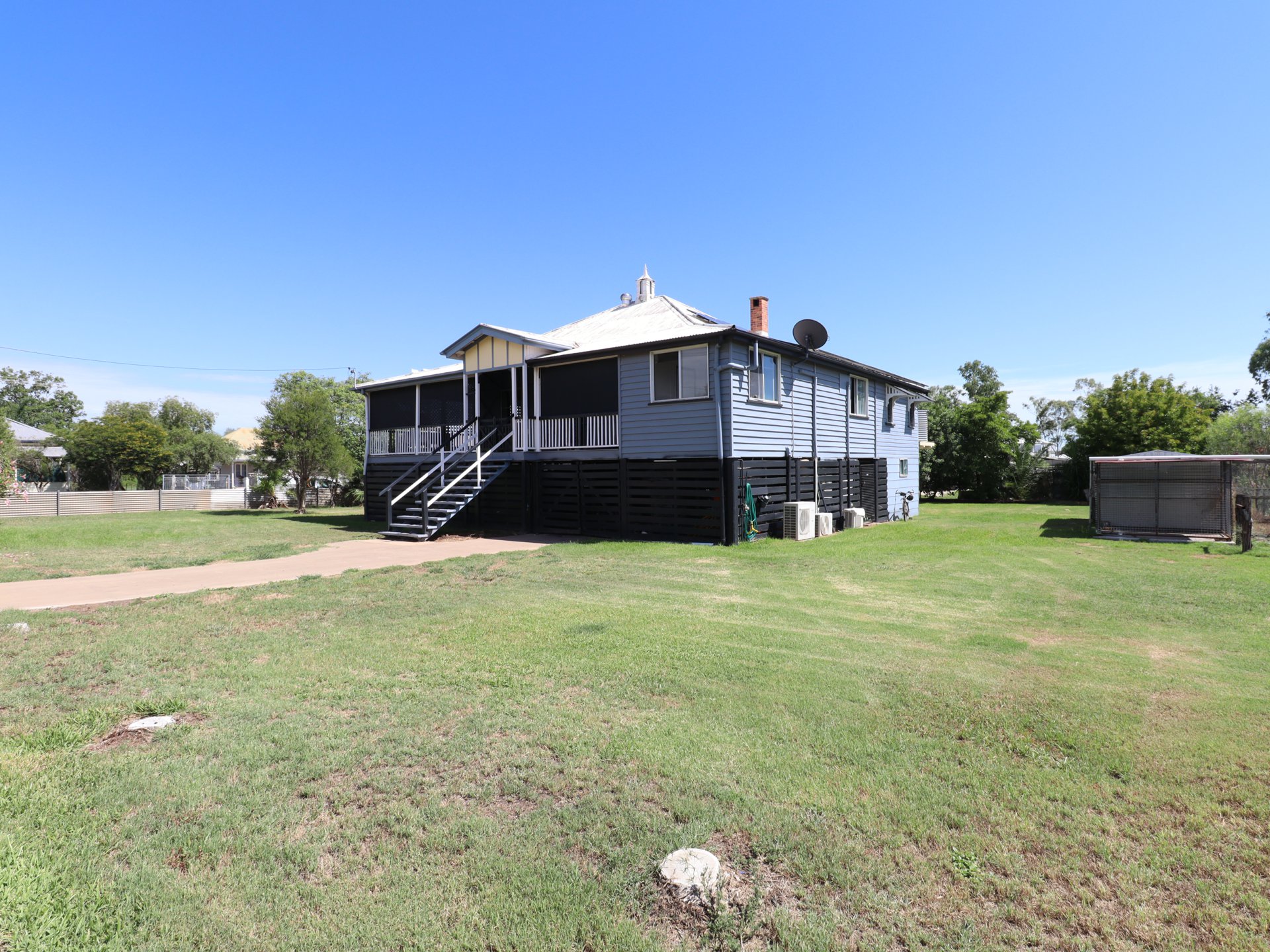 39 CHRYSTAL ST, ROMA QLD 4455, 0 Bedrooms, 0 Bathrooms, House