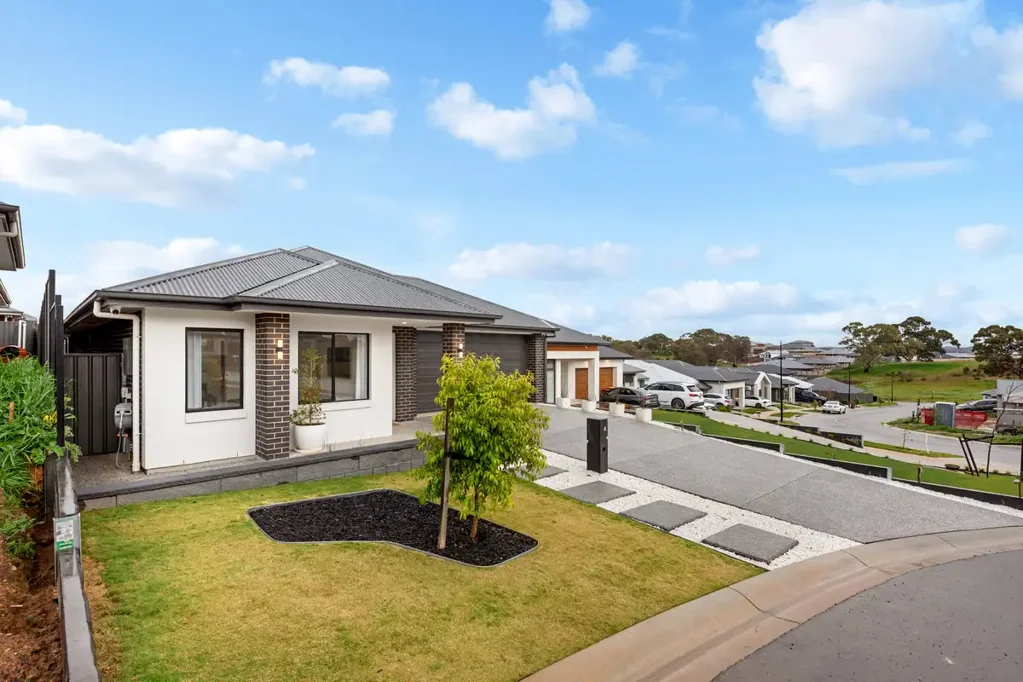 Mount Barker 4房  Spacious Contemporary Living for the Modern Family