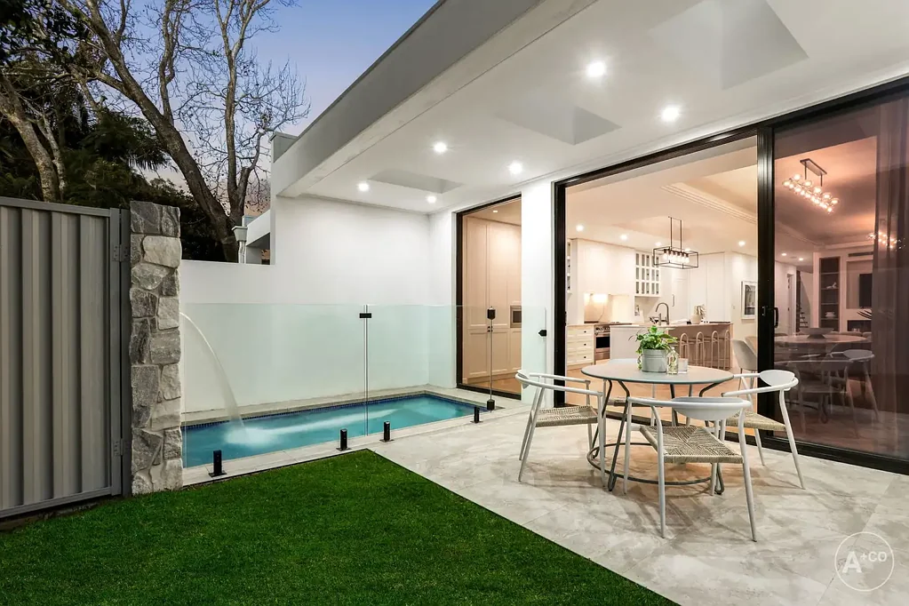 Maroubra 4Phòng ngủ A Rare Offering of Distinction, Design, and Detail