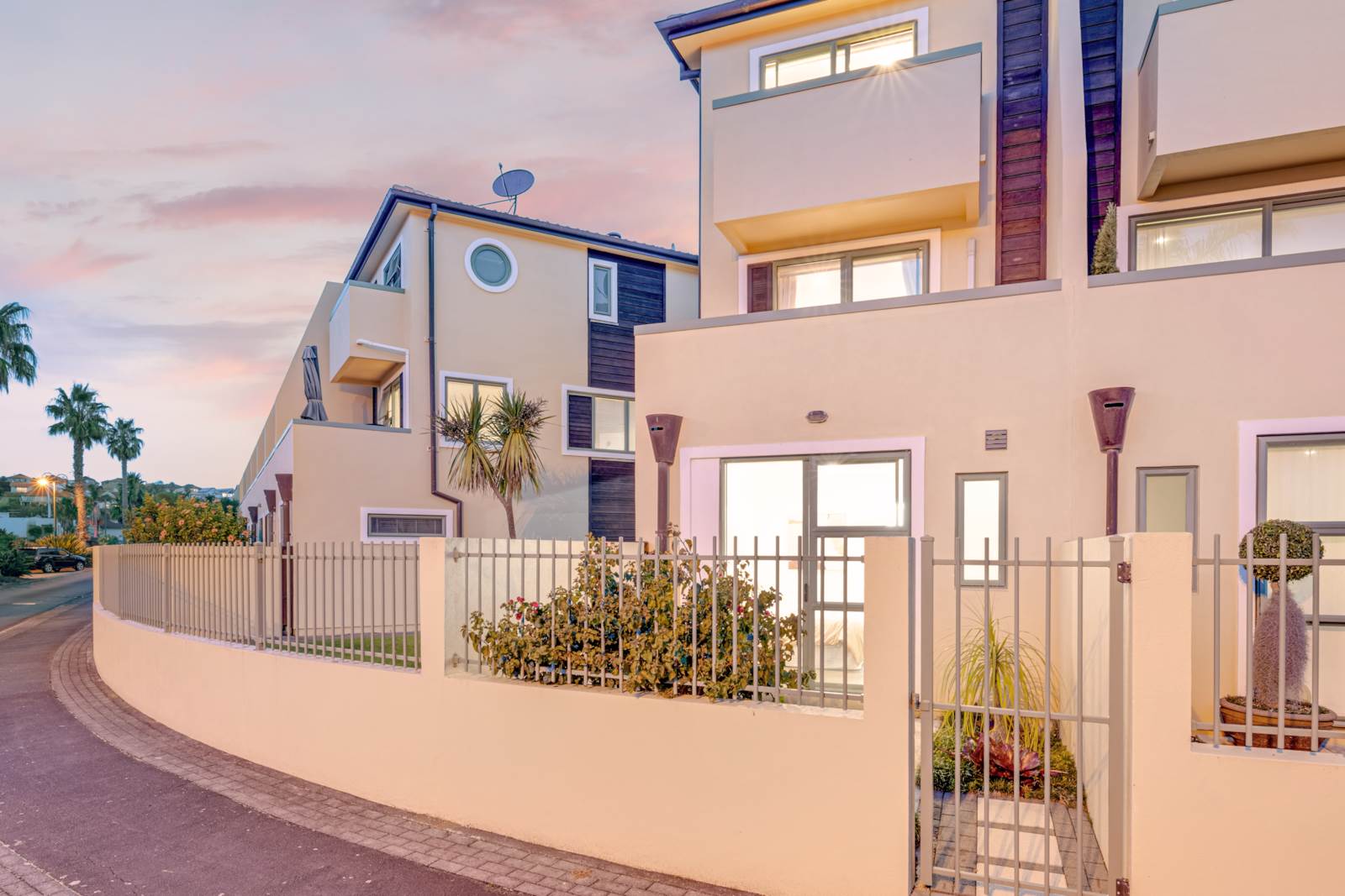 3/595 Laurie Southwick Parade, Gulf Harbour, Auckland - Rodney, 3 Kuwarto, 0 Banyo, Townhouse