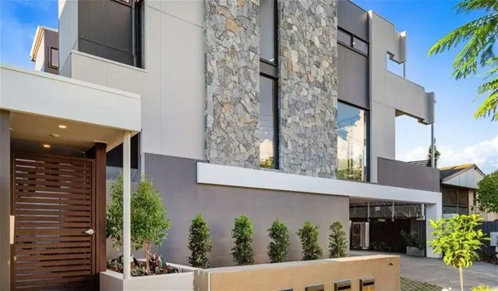 1/13 Pickwick Street Cannon Hill