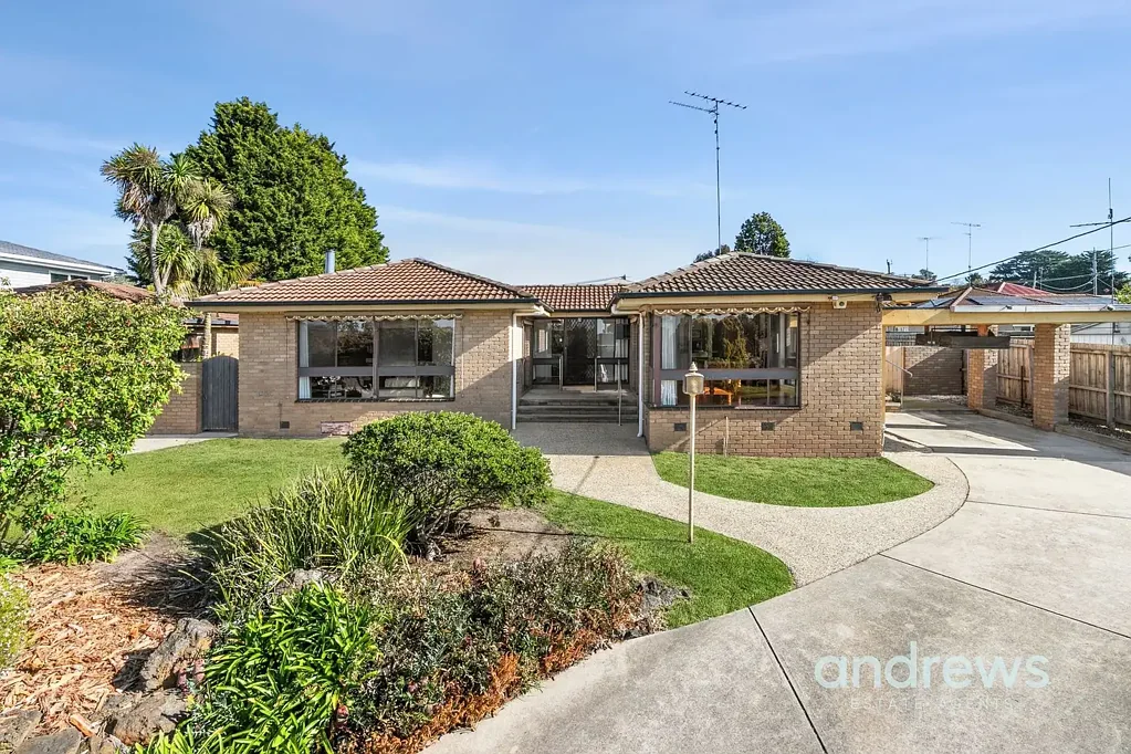 Clifton Springs 5房  WANTED - New Family