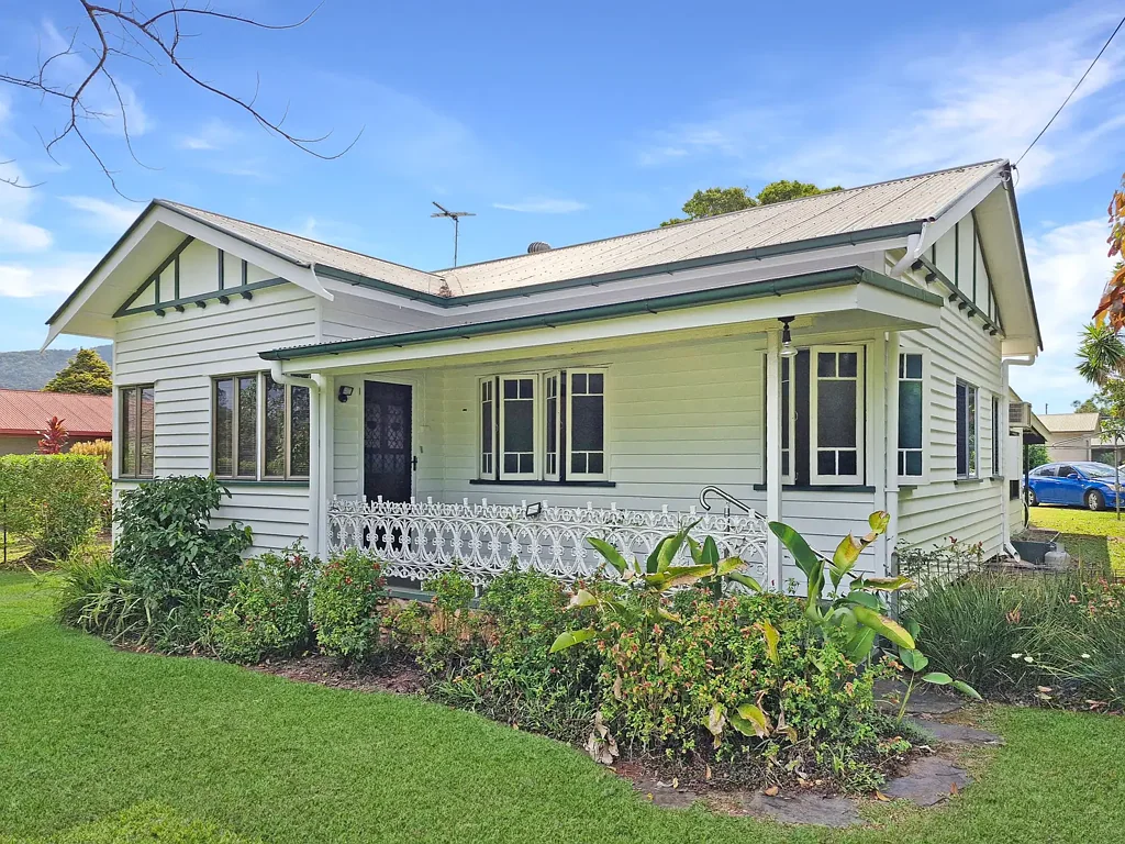 21 Holm Street, Atherton, QLD 4883