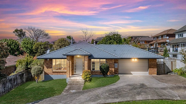 21 Fieldstone Court, Northpark, Manukau City