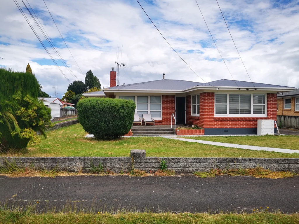 3 bedroom house 15 Forsyth St, St Andrews