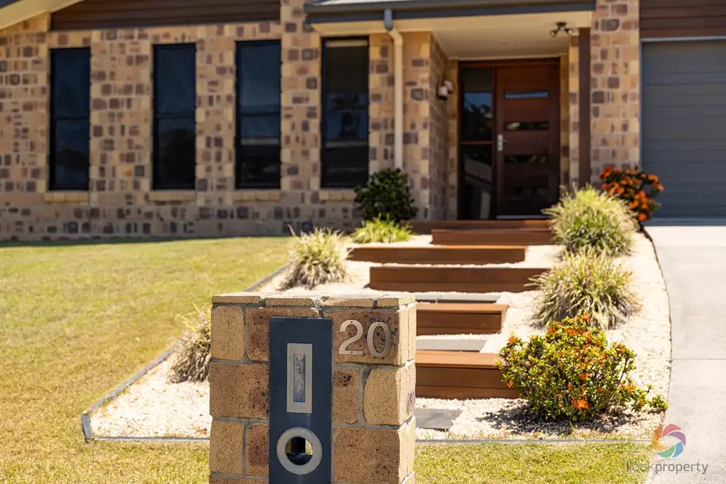 Boyne Island 4Habitaciones LOW SET FAMILY HOME WITH POOL & SHED