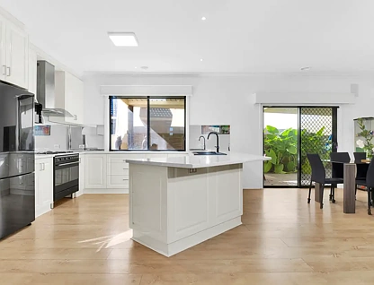 8 Sam Court, Shepparton, VIC 3630, 4 कमरे, 2 बाथरूम, House