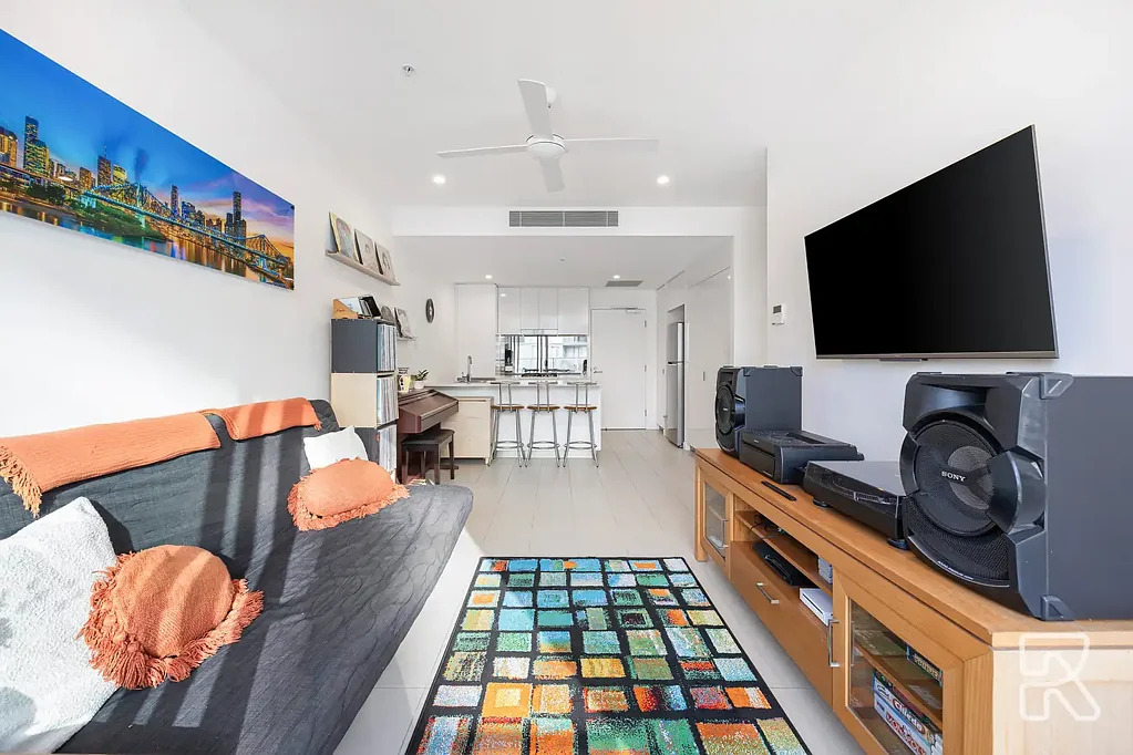 Newstead 1બેડરૂમ Stylish one bedder with study nook at 'Newstead Towers'