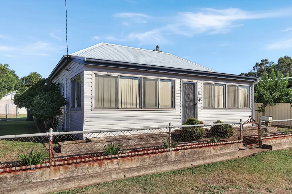 16 Scott Street, Muswellbrook, NSW 2333