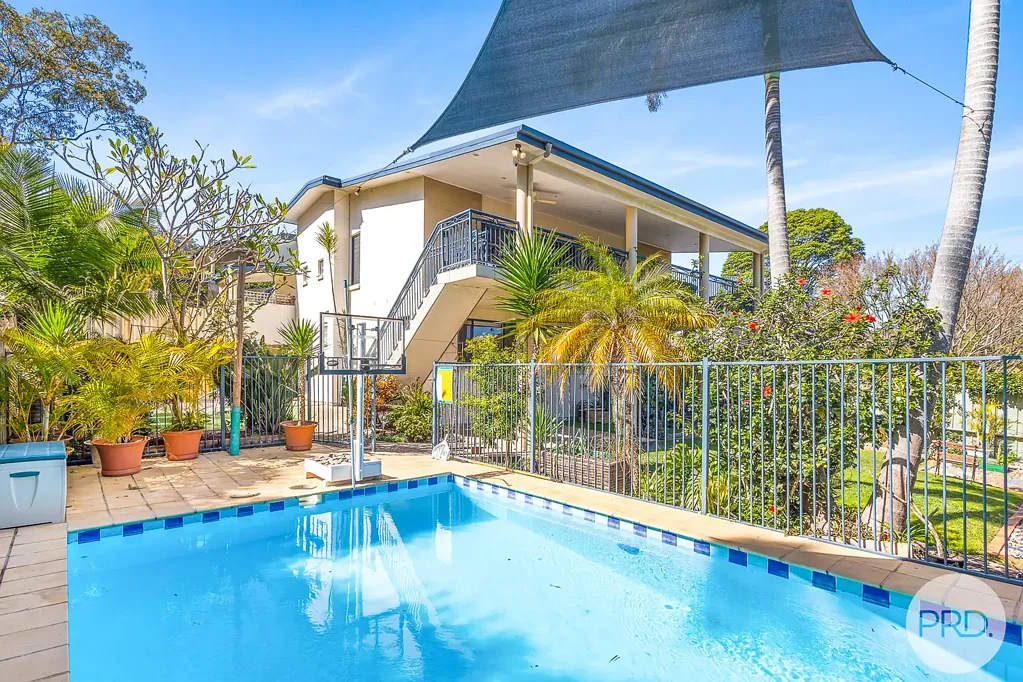 Nelson Bay 5Kwarto Space, Privacy & Family Living with a Pool