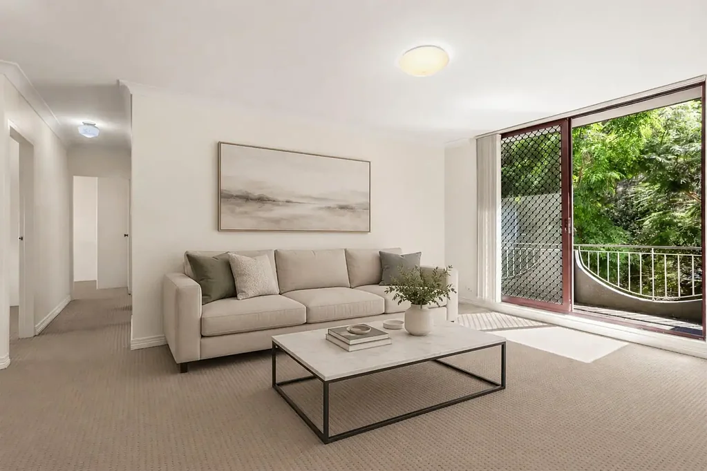 Parkside apartment with leafy outlook