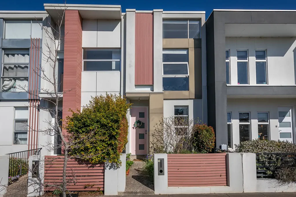 Mount Barker 2침실 Light, Lofty & Lovably Low-Maintenance.
